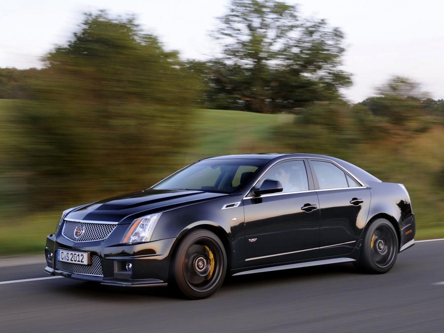  Cadillac CTS-V 2010 года  (EU) (фото 6 из 14)